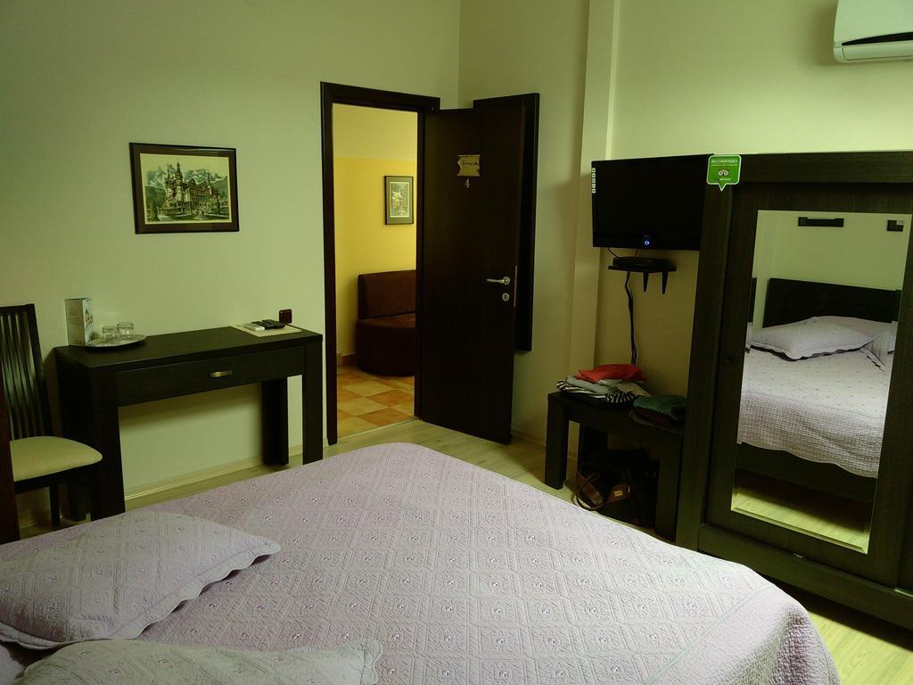 Rami House Central Double Rooms Брашов Номер фото