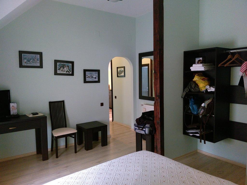 Rami House Central Double Rooms Брашов Номер фото