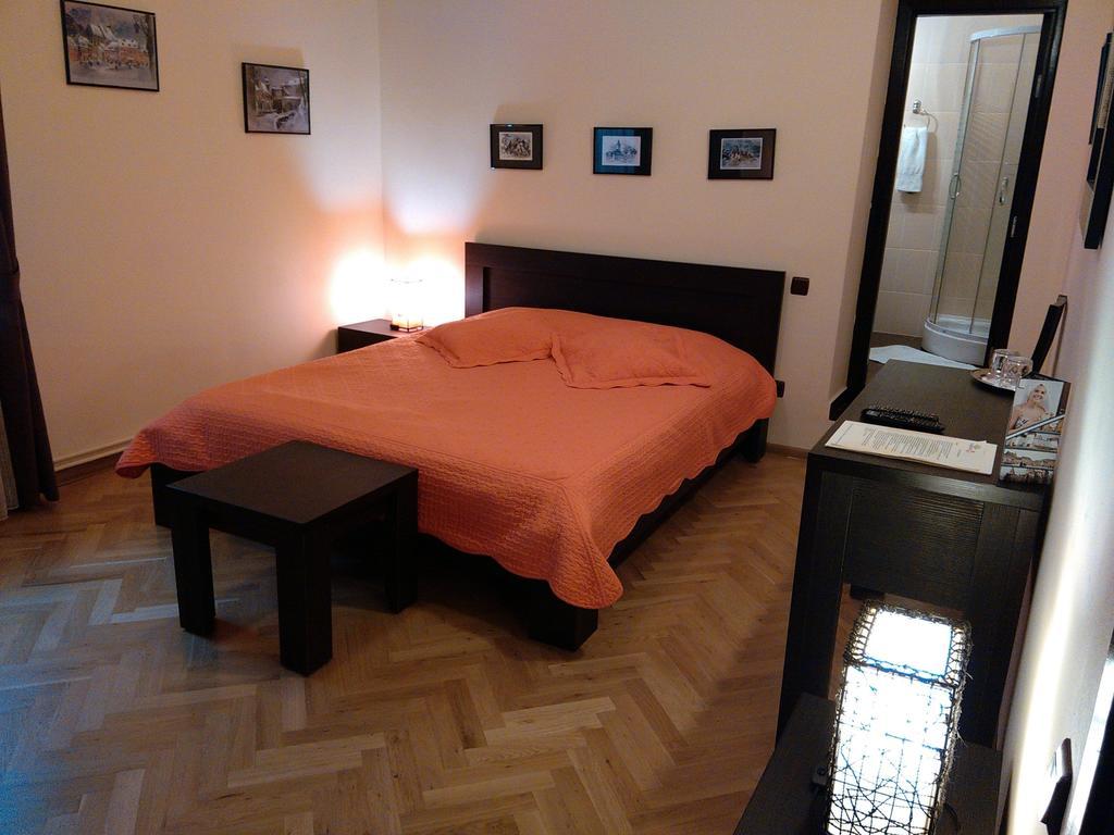 Rami House Central Double Rooms Брашов Номер фото